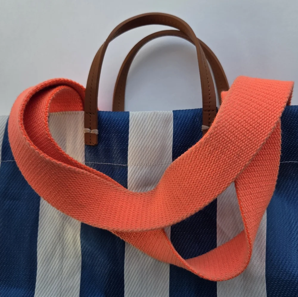 Clare V. Beach Tote Azul Shell No Clutch Rare - Picture 13 of 16